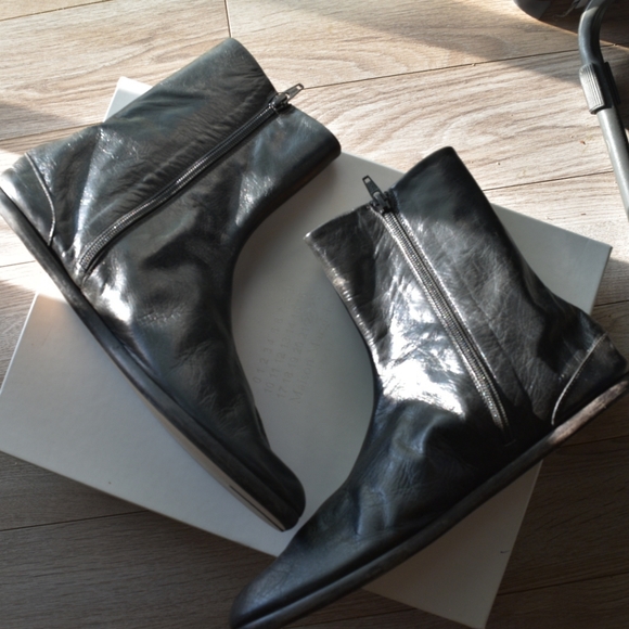 Maison Margiela Tabi Boots - Picture 2 of 5